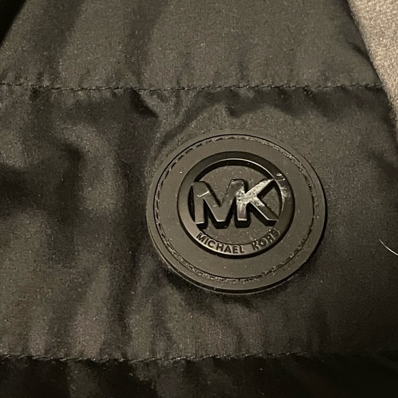 Michael Kors Men’s down hooded coat size L - Picture 7 of 8